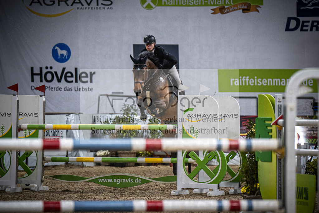 DOS_1254 | Entdecke hochwertige Reitturnierfotos von Foto Oger. Professionell, emotional und authentisch – jetzt Lieblingsmomente im Shop bestellen.Deutschlandweite Turnierfotografie. - Realisiert mit Pictrs.com