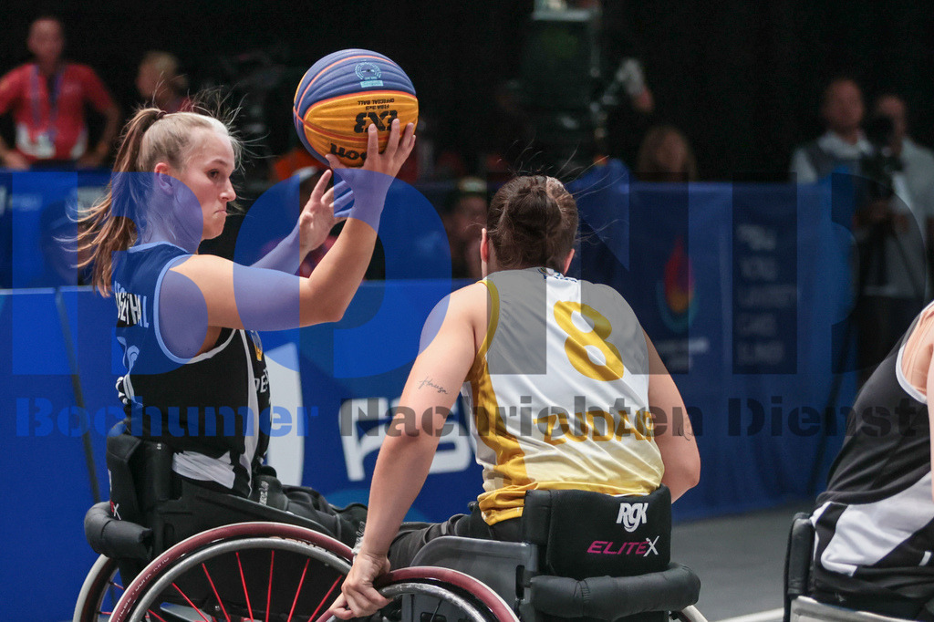 SES_RRG3x320250720-151 | bond - Realisiert mit Pictrs.com