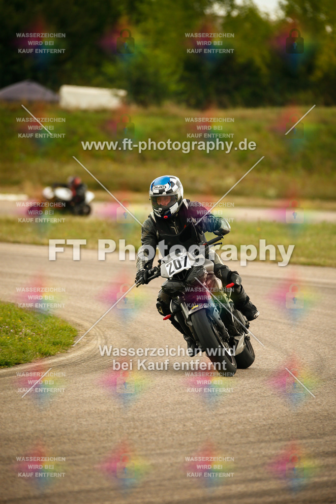 _MOT8080 | Hier findet Ihr Bilder von Touristenfahrten auf der Nürburgring Nordschleife oder von anderen Veranstaltungen die ich besucht habe. Viel Spass beim Durch Schauen 