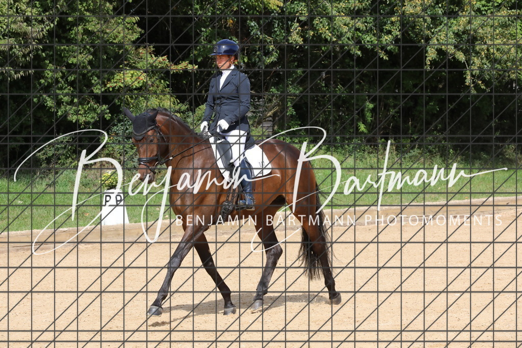 AZ2A2545 | Benjamin Bartmann Photomoments