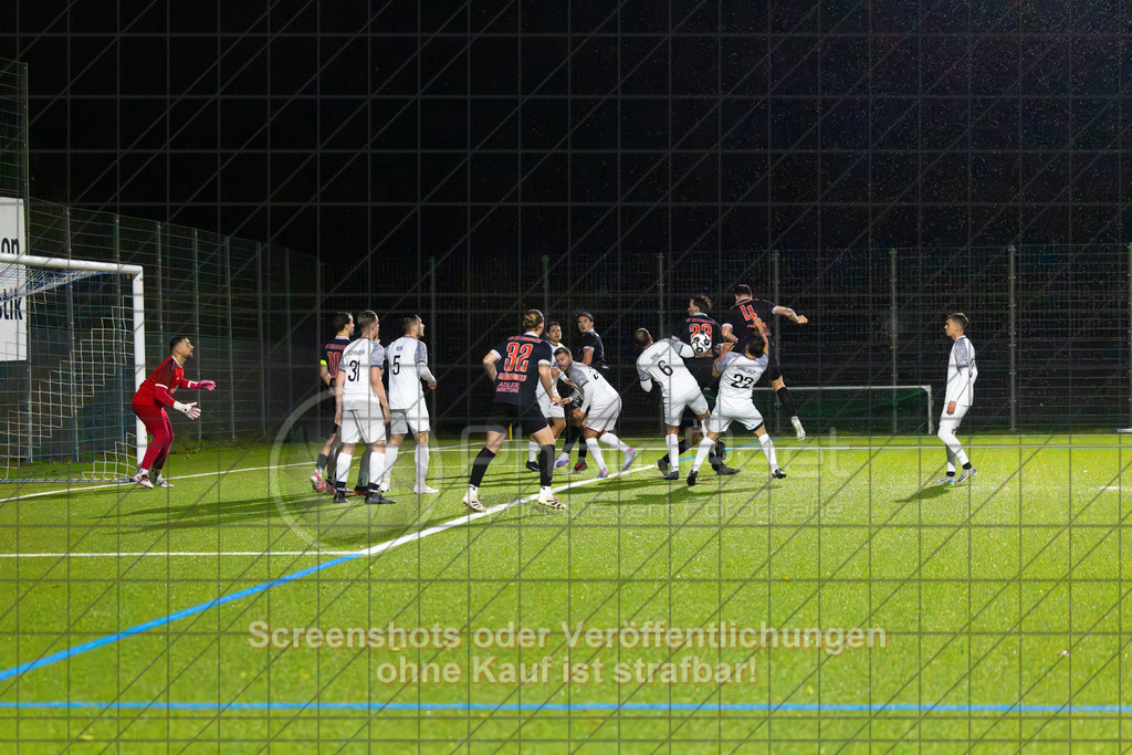 20261008_193737_0089_(c)_by_PhotoPeet | #,TSV Eschenbach (weiß) vs. SV Ebersbach (schwarz), Fußball, Bezirkspokal der Herren, Saison 2026/2027, Kunstrasenplatz, Schlater Straße, 73107 Eschenbach, 08.10.2026 - 19:30 Uhr,Foto: PhotoPeet / Sport- &amp; Eventfotografie / Peter Harich