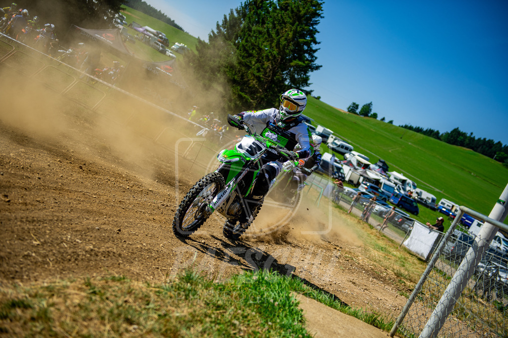SE (4) | Paeschuphoto Shop - Wer nicht sucht der auch nicht findet.Ob Motocrossbilder oder von einem besuchtem Spiel, Hauptsache Action. - Realisiert mit Pictrs.com