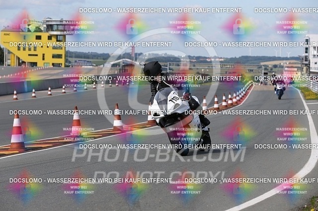 2016-07-01-PBK-1648 | Sportfotografie; SlowMotion; Video; Rennstrecke; Hafeneger; RSE; Speer; Trackday; Motorsportarena; Hockenheimring; Brno; Most; Barcelona; Valencia, Benny; Kaetzmer;