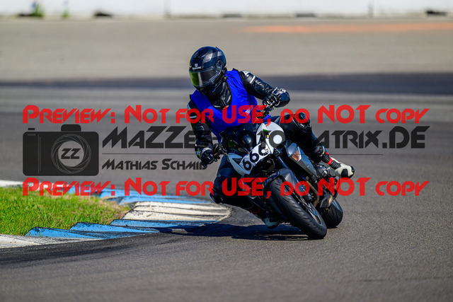 MaZZes_FotoMatrix_240520_6021986_8260 | INST