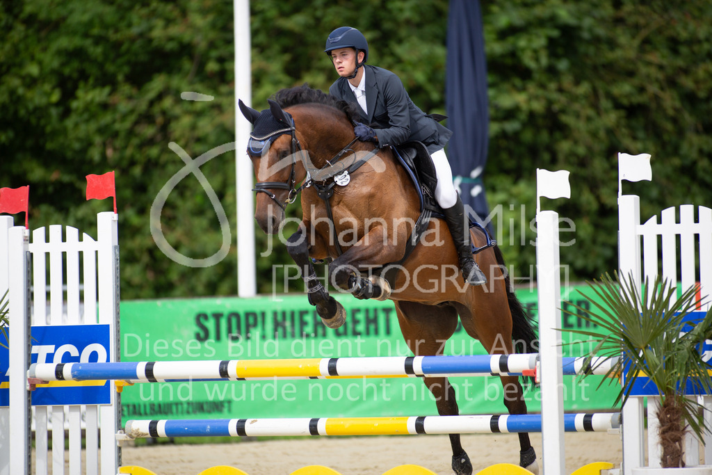 230729_BHO_Springprf.-A2_2Abtl_018 | Deine schönsten Turniermomente als professionelle Fotos! Entdecke hochwertige Pferdesport-Fotografie im Online-Shop. Jetzt Fotos finden & bestellen!