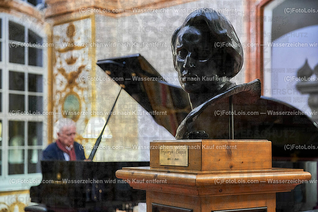 ALS1105_XXXIX-Chopin-Festival_Nocturno_Olejniczak Janusz | (C)FotoLois.com, Alois Spandl, XXXIX. internationales CHOPIN-Festival in der Kartause Gaming, NOCTURNO - nächtliches Konzert bei Kerzenlicht, Sa 5. August 2023.
