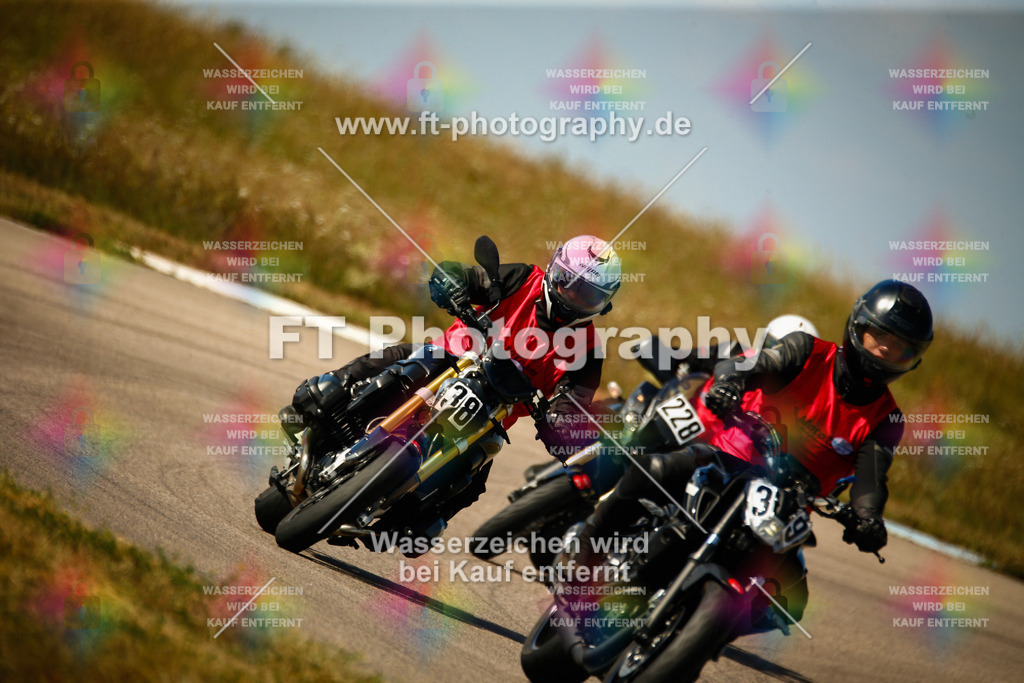 _MOT9481 | Hier findet Ihr Bilder von Touristenfahrten auf der Nürburgring Nordschleife oder von anderen Veranstaltungen die ich besucht habe. Viel Spass beim Durch Schauen 