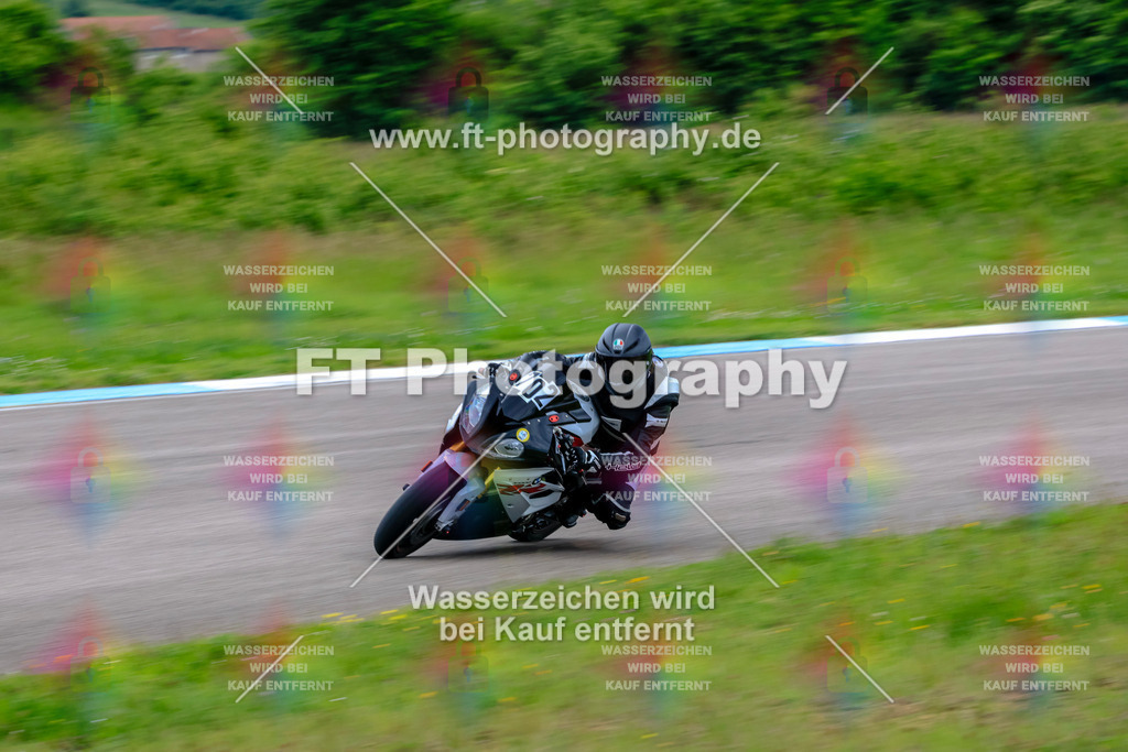 MotoTeam-3449 | Hier findet Ihr Bilder von Touristenfahrten auf der Nürburgring Nordschleife oder von anderen Veranstaltungen die ich besucht habe. Viel Spass beim Durch Schauen 