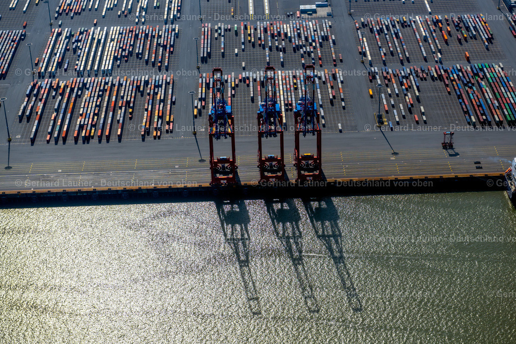 4036654 | Ladekräne am Jade-Weser-Port, Wilhelmshaven