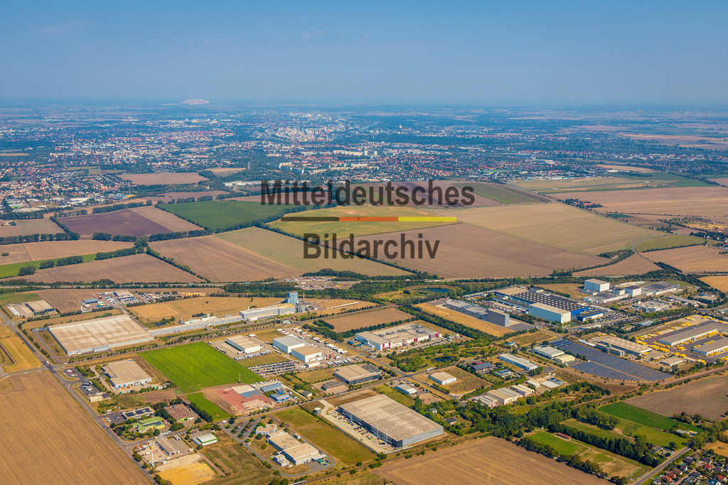 7_Osterweddingen_Euroglas_Freiberger_DHL_Flugplatz_MD-1612 | Osterweddingen - Realisiert mit Pictrs.com