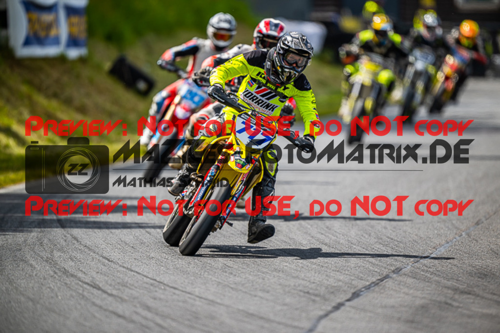 MaZZes_FotoMatrix_220529_9289 | Fotograf Mathias Schmid
Sportfotograf,
Eventfotograf,
Hochzeitsfotograf,
Portraitfotograf