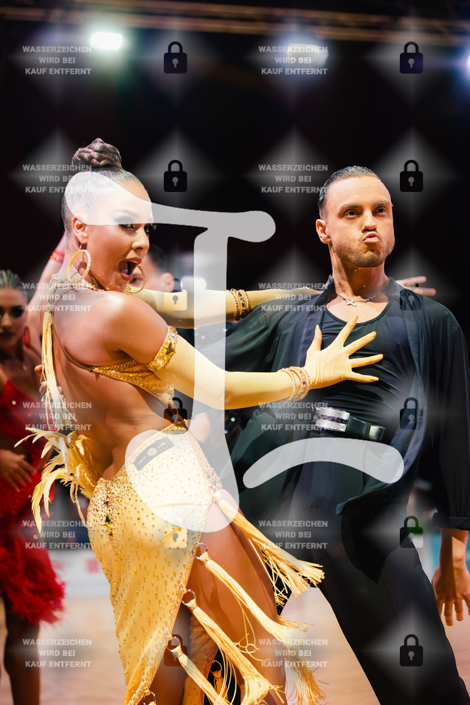 GOC 2025 - WDSF GrandSlam Latin 30th (22) Andrei Petcu _ Alexandra Motoc (Germany)-2025-08-23-3176 | Webshop for digital downloads and prints of dance sport, event & show photographer Julian Link - Realisiert mit Pictrs.com