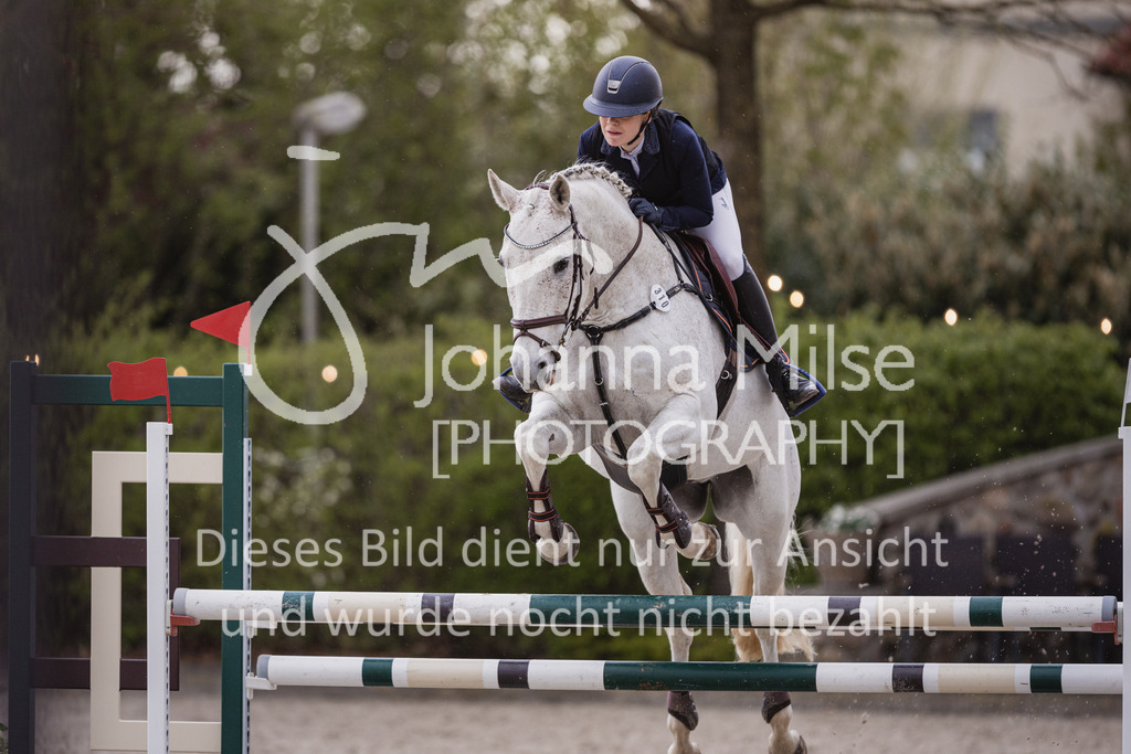 230426_HofSosath_Stil-L-516 | Deine schönsten Turniermomente als professionelle Fotos! Entdecke hochwertige Pferdesport-Fotografie im Online-Shop. Jetzt Fotos finden & bestellen!