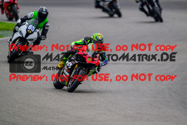 MaZZes_FotoMatrix_240521_6007705_2212 | GELB