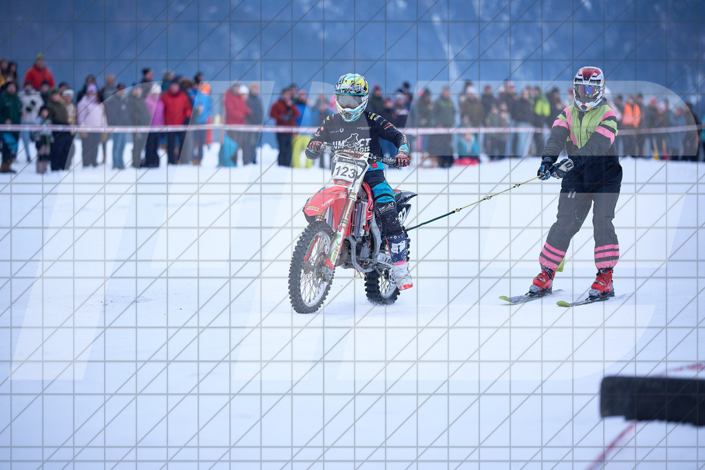 11. Holzknecht Skijöring | Skijöring am 24.01.2026: 11. Holzknecht Skijöring in Gosau am Dachstein, Oberösterreich, ÖsterreichFoto: © 2026 Martin Bihounek | mb-creative.eu