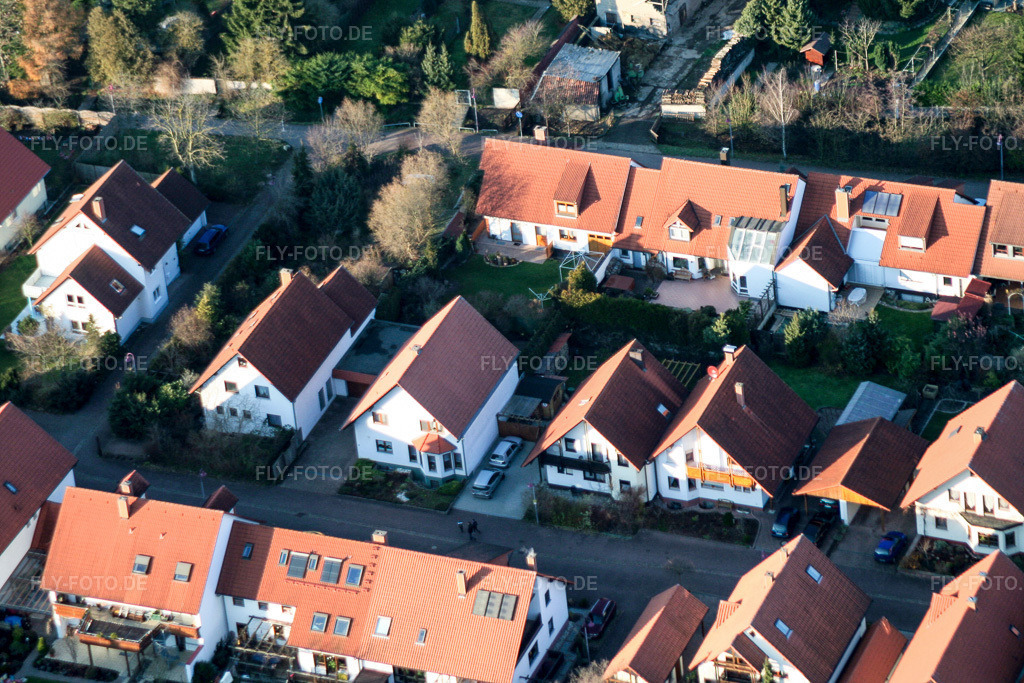 Luftbild: Stadtnahes Wohnen, Im Pfirsichgarten in Kandel im Bundesland Rheinland-Pfalz in Deutschland. Foto: IMG_0445.jpg vom 10.12.2005 durch Werner Riehm/FLY-FOTO.de