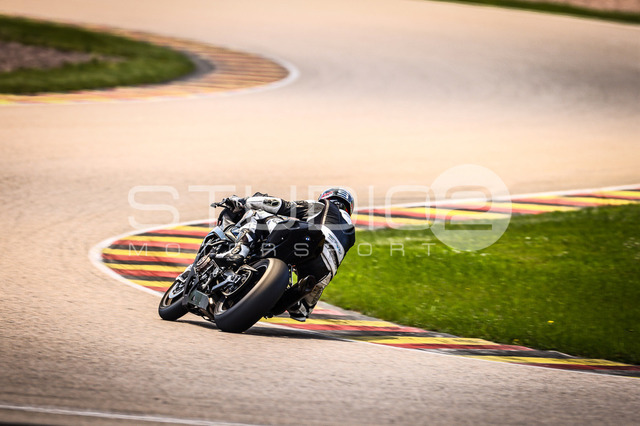 0133-240607_SR-028_133 | Deine Full-Service-Agentur für ✔️Videoproduktionen und ✔️Motorsportfotografie Jetzt Angebot anfragen!