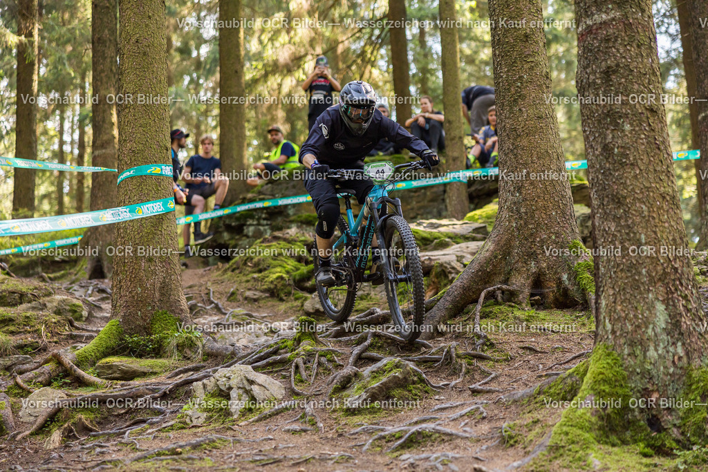 Enduro Rabenberg Samstag R3-0829 | OCR Bilder Fotograf Eisenach Michael Schröder