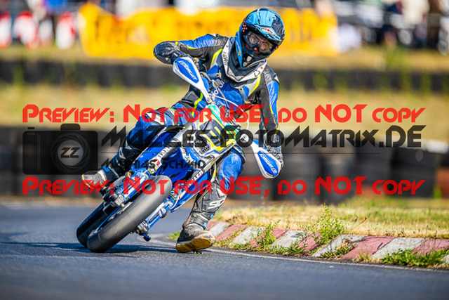 MaZZes_FotoMatrix_220529_5438 | Fotograf Mathias Schmid
Sportfotograf,
Eventfotograf,
Hochzeitsfotograf,
Portraitfotograf