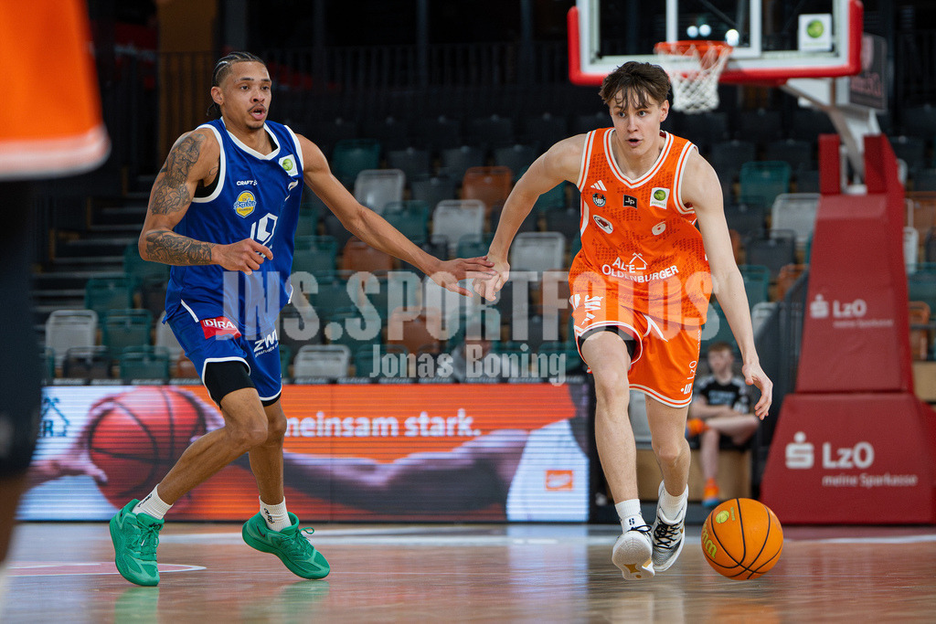 Basketball I Herren I Saison 2025-2026 I 2. Bundesliga ProB Nord I 23. Spieltag I RASTA Vechta II - EN Baskets Schwelm I 7915 | Johannes Hellmann (6, RASTA Vechta II) - Realisiert mit Pictrs.com