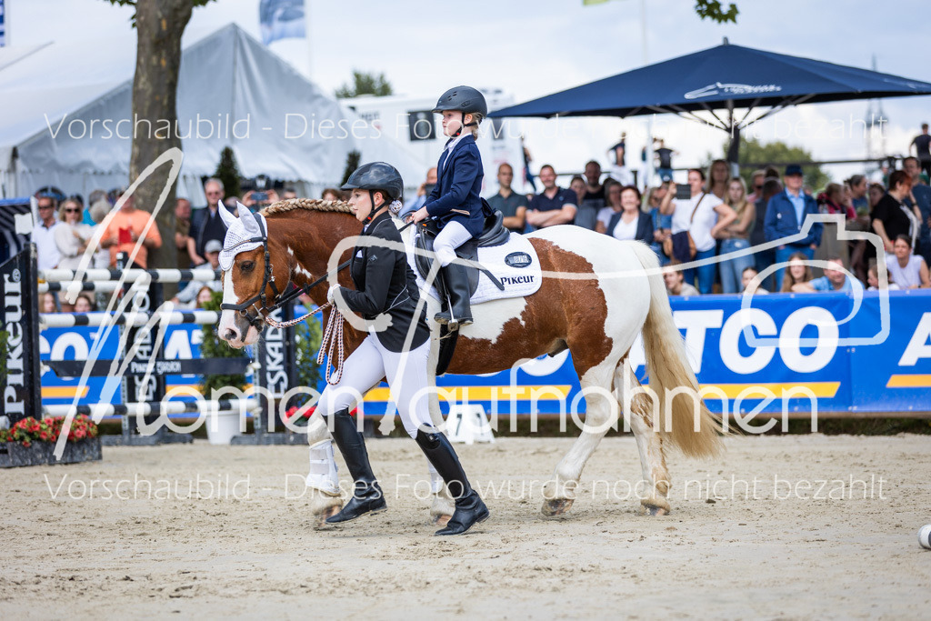 BHO-Führzügel1-021 | MomenTaufnahmen Pferdesportfotos