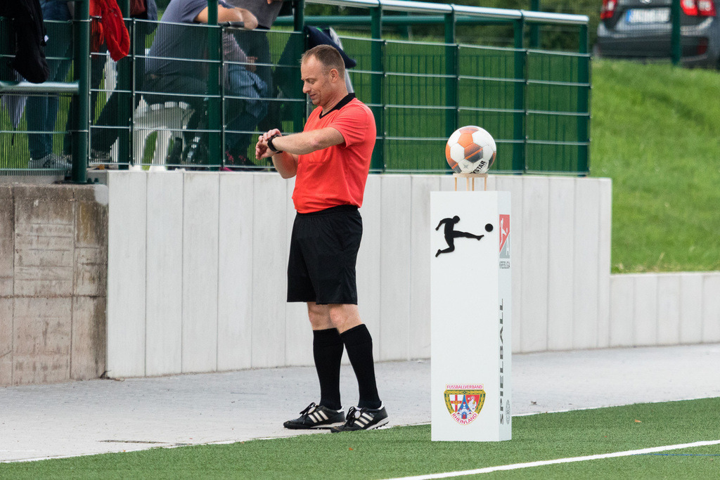 SG Morshausen - SG Biebertal | Sportfotografie Hermann-Josef Stoffel - Realisiert mit Pictrs.com