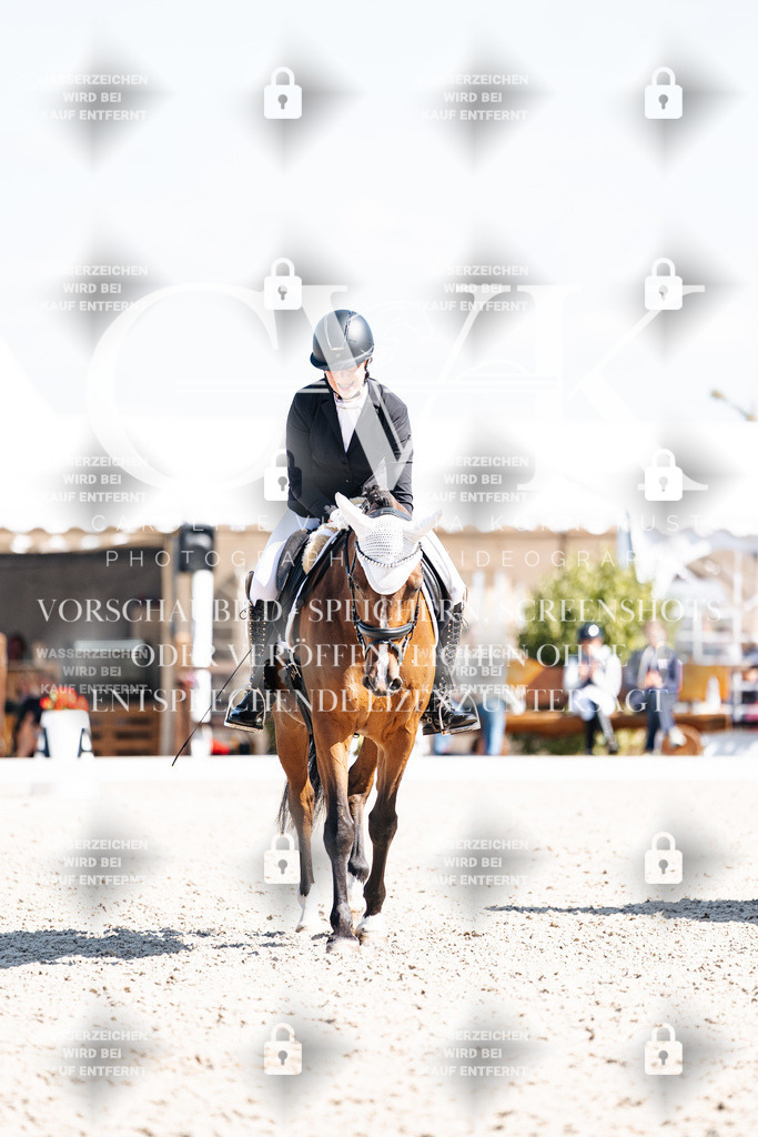 CK903761 | Turnierfotografie Pferdefotografie Trier Rheinland-Pfalz Pferdesport Reitsport Tierfotografie Sportfotografie Pferdevideo Pferdevideografie Equestrianvideography equestrianphotography  - Realisiert mit Pictrs.com