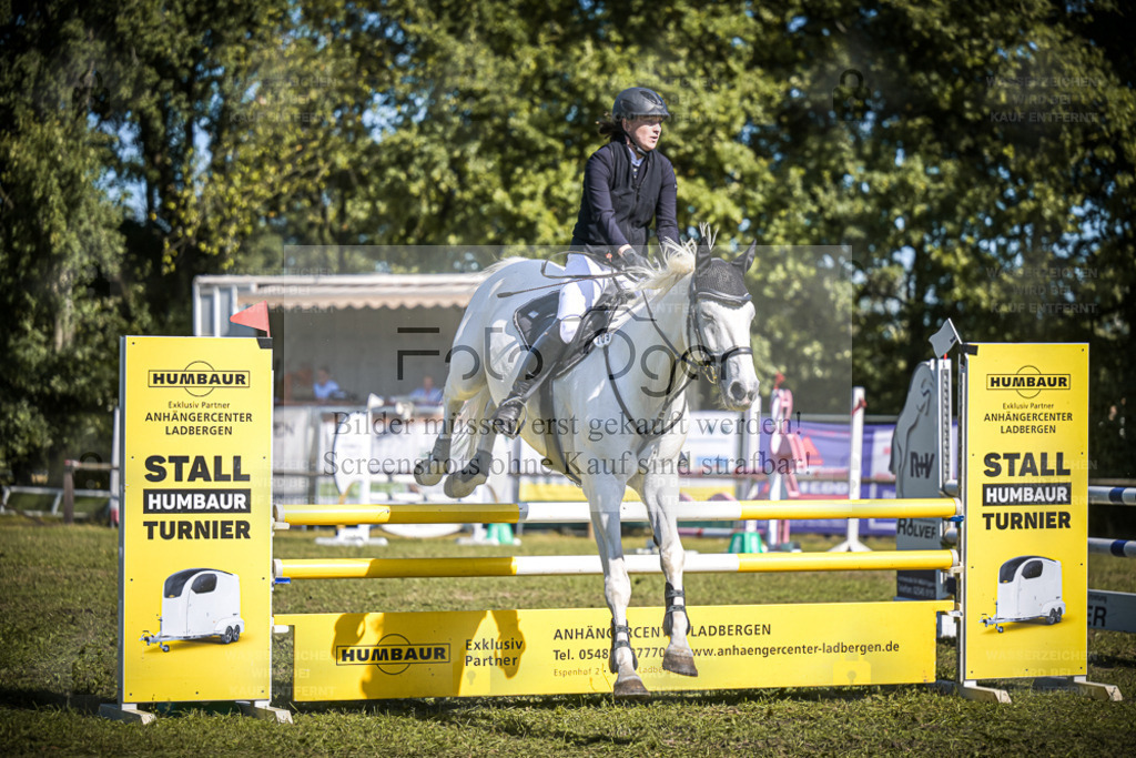 DOS_0768 | Entdecke hochwertige Reitturnierfotos von Foto Oger. Professionell, emotional und authentisch – jetzt Lieblingsmomente im Shop bestellen. - Realisiert mit Pictrs.com