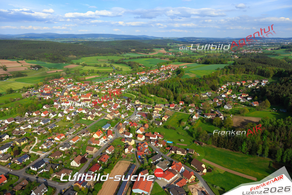 Die Luftaufnahme Altenplos -  wurde vom UL-Flugzeug (keine Drohne) aus fotografiert.Hohe Druck- Auflösung-die Geschenkidee!