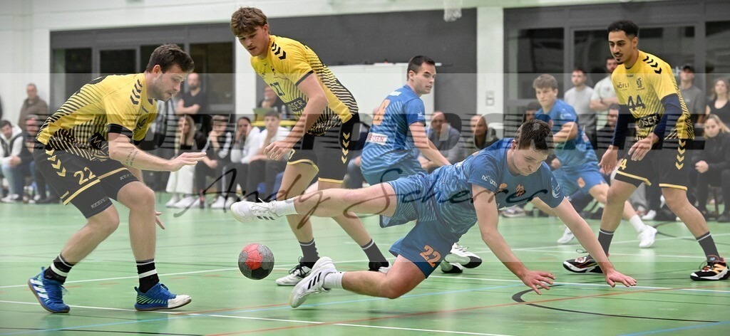 aaaaDSC_2228 | Kaufen Sie Sportbilder im Onlineshop von Andy Scherrer Sportfotografie. Faszinierende Bilder von Sportevents aus der ganzen Schweiz. Fussball, Frauenfussball, Unihockey, Handball, Schwingen und weiteren Sportarten. - Realisiert mit Pictrs.com