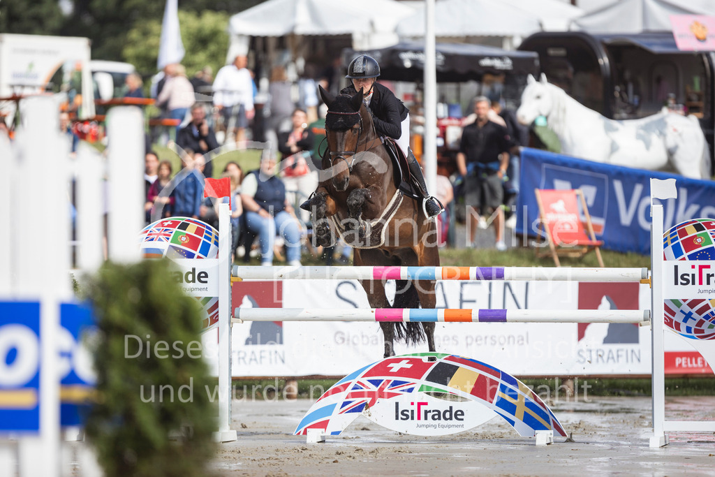 240712_BHO_ZweiPh-M2-2-625 | Deine schönsten Turniermomente als professionelle Fotos! Entdecke hochwertige Pferdesport-Fotografie im Online-Shop. Jetzt Fotos finden & bestellen!