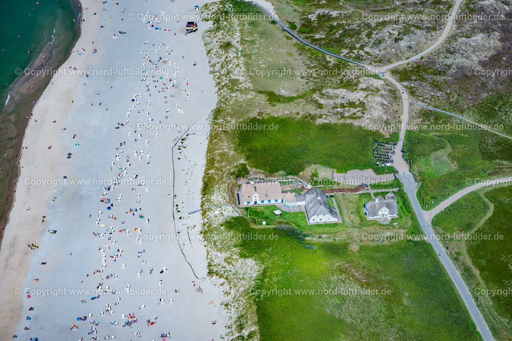 Sylt_Kampen_Kliffende_ELS_0278130825 | KAMPEN (SYLT) 13.06.2025 Gebäudekomplex der Hotelanlage " Haus Kliffende " in Kampen (Sylt) auf der Insel Sylt im Bundesland Schleswig-Holstein, Deutschland. // Complex of the hotel building " Haus Kliffende " in Kampen (Sylt) at the island Sylt in the state Schleswig-Holstein, Germany. Foto: Martin Elsen