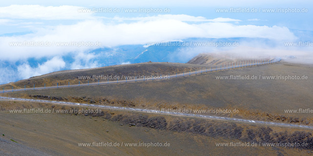 Mont Ventoux im Nebel - Panorama | Landschaftsfoto des Mont Ventoux in der Provence