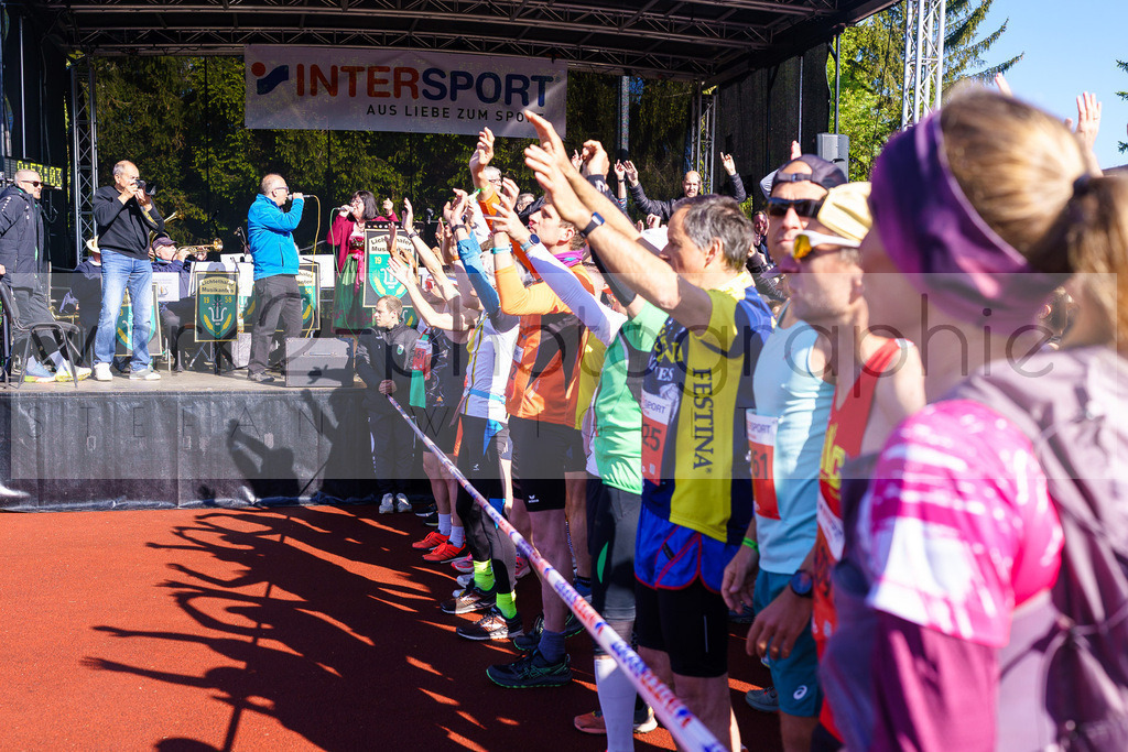 Rennsteiglauf Marathon 2025 | Marathon von Neuhaus/Rwg. nach Schmiedefeld/Rstg. am 17. Mai 2025