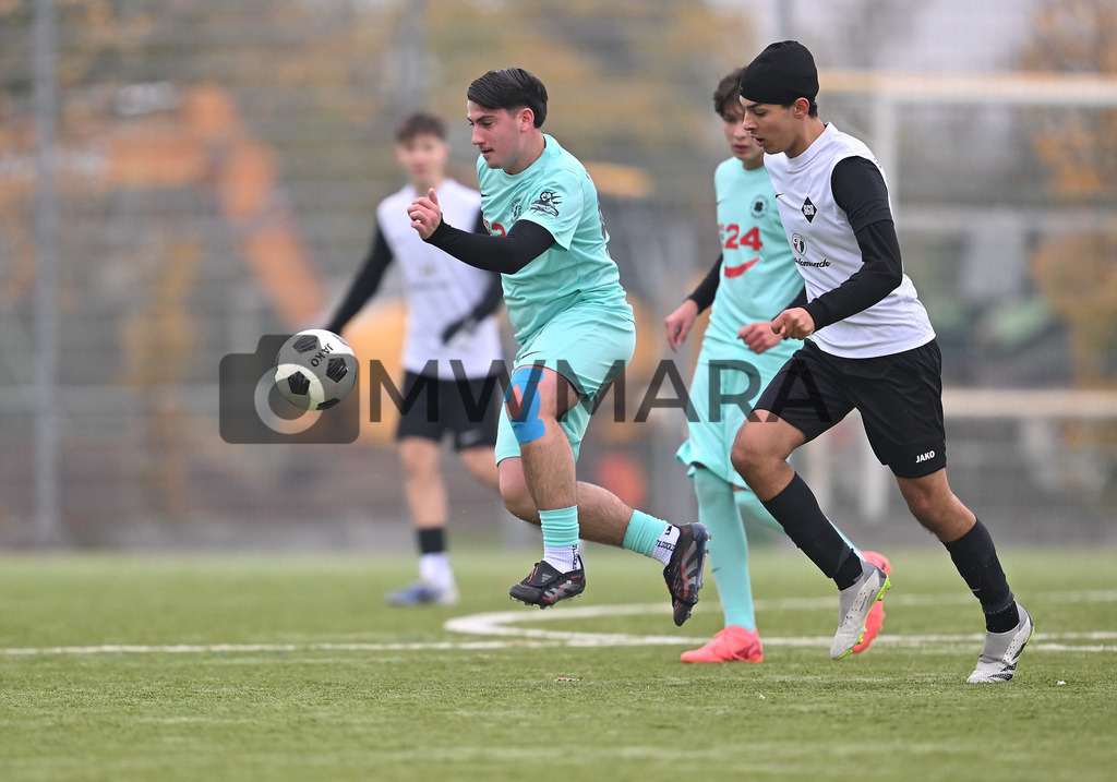 Fussball I Herren I Saison 2025-2026 I Bundesliga I 6. Spieltag I Eintracht Frankfurt - FC Bayern München  | MWMARA - Realisiert mit Pictrs.com