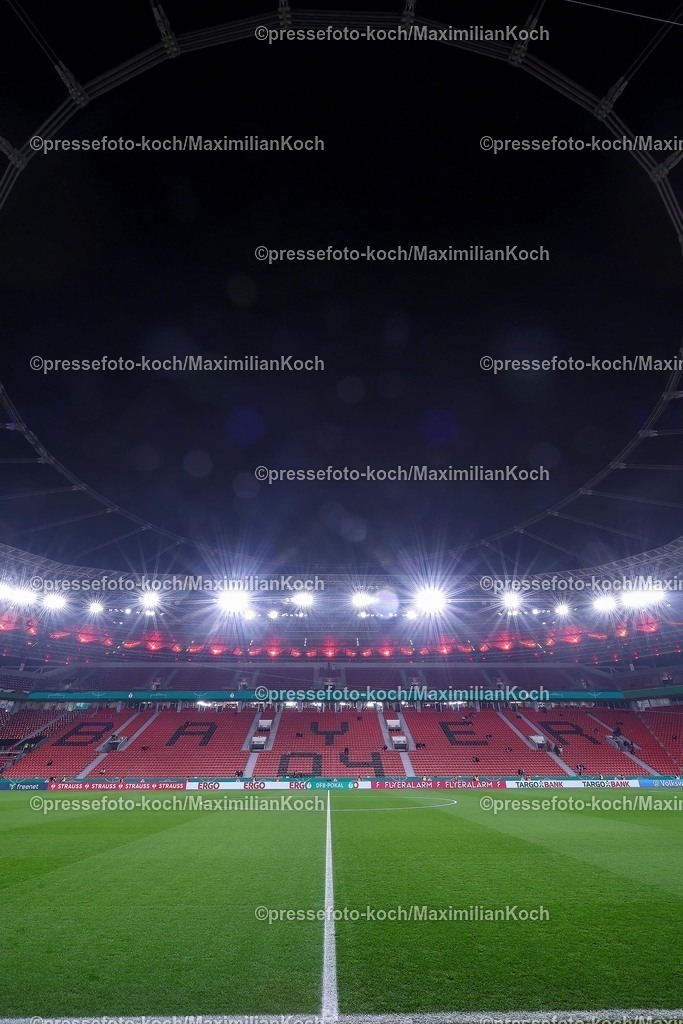 DFB05022502140 | 05.02.2025, Fußball, DFB-Pokal Viertelfinale, Bayer 04 Leverkusen - 1.FC Köln, BayArena, Saison 2024 2025: Übersichtsbild Innenansicht Stadion Arena Tribüne Tribünen SpielfeldDFB regulations prohibit any use of photographs as image sequences and or quasi-video.
