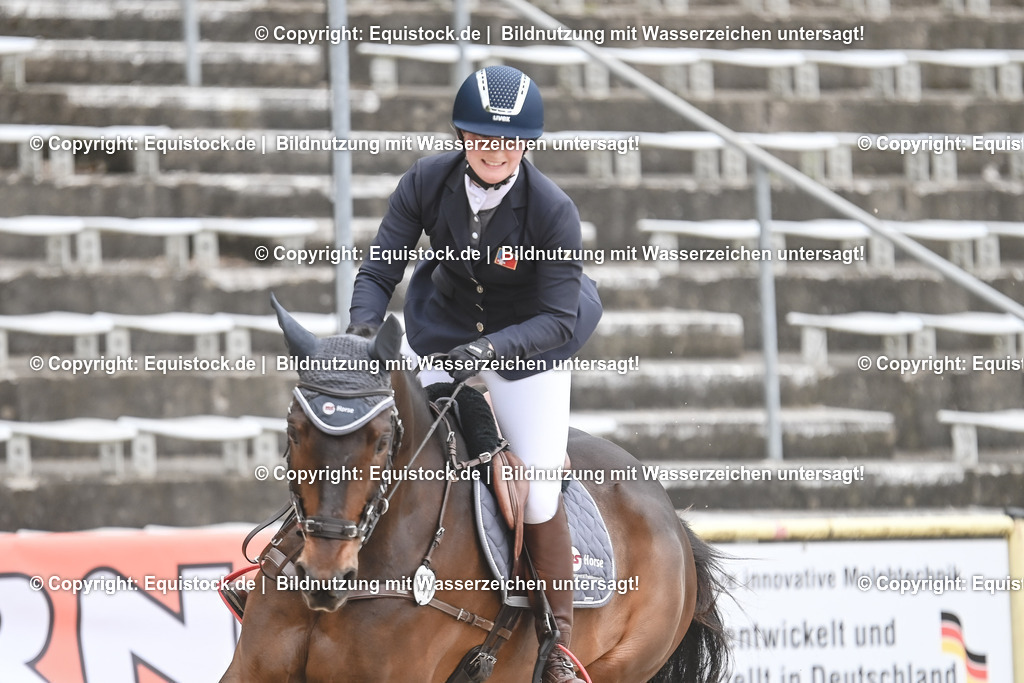 20230514_CCI4_Springen_0261 | equistock
