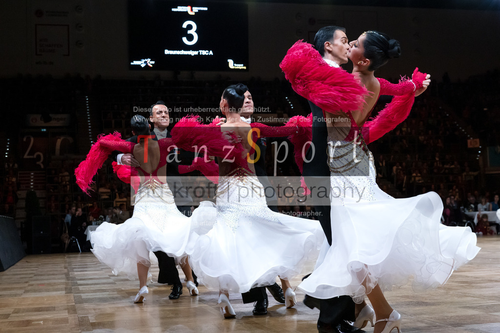 20241109_DM-Formationen_5253 | Tanzsportbilder, Standardtanz, Lateintanz, WDSF, DTV, LTVB, dancecomp, goc, hessen tanzt, blaues band der spree, walzer, tango, wiener walzer, slowfox, quickstepp, samba, rumba, cha-cha-cha, paso doble. jive, hd-kroft photography, turniertanzsport