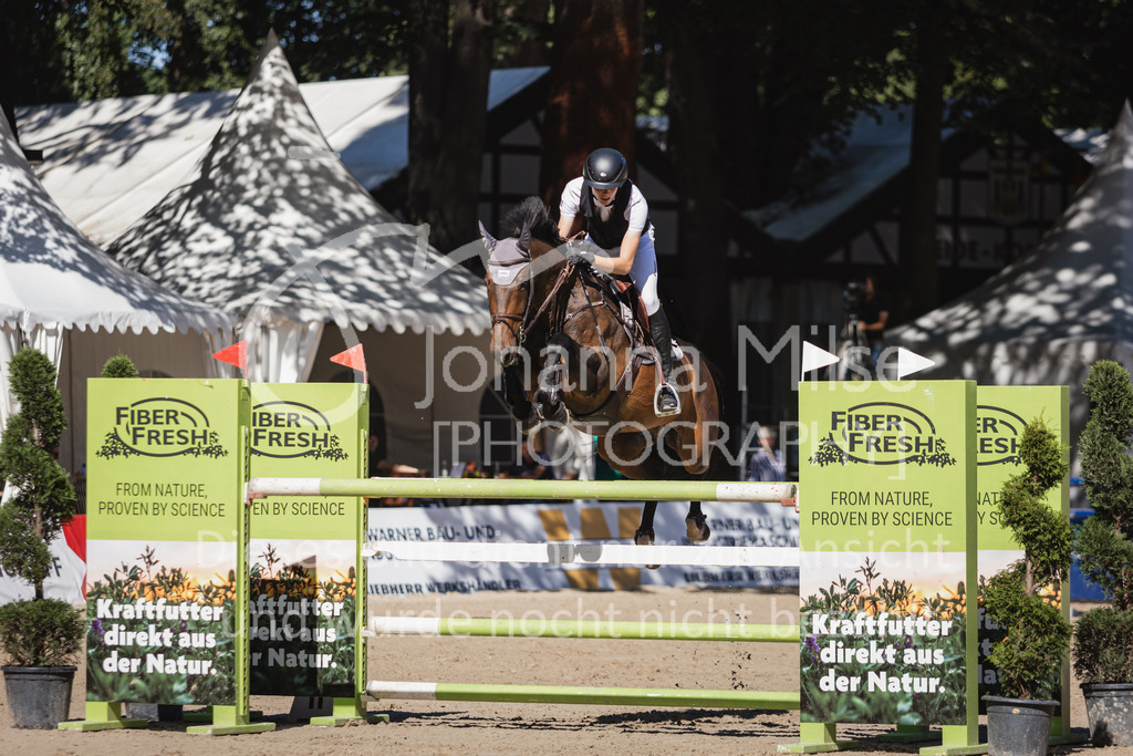 230908_OWLCh_MediumTour-145 | Deine schönsten Turniermomente als professionelle Fotos! Entdecke hochwertige Pferdesport-Fotografie im Online-Shop. Jetzt Fotos finden & bestellen!