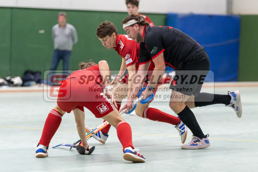 SFE_20251213_0070 | Köln, Deutschland, 13.12.2025:  Hockey 1. Bundesliga Herren Rot-Weiss - DSD Düsseldorf im KTHC Stadion Rot-Weiss Köln Tennis and Hockey Club am 13.12.2025 in Köln, Deutschland. (Foto von Fehrmann)Köln, Germany, 13.12.2025: Hockey 1. Bundesliga Herren Rot-Weiss - DSD Düsseldorf in KTHC Stadion Rot-Weiss Köln Tennis and Hockey Club at 13.12.2025 in Köln, Deutschland. (Foto from Fehrmann)