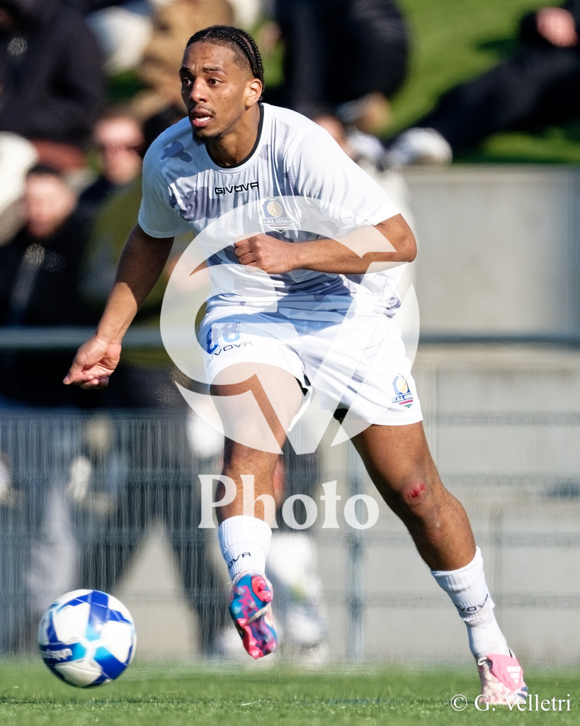 2ème ligue - USI Azzurri v FC Kosova | during the 2ème ligue game between USI Azzurri and FC Kosova at Stade des Libellules in Geneva, Switzerland
