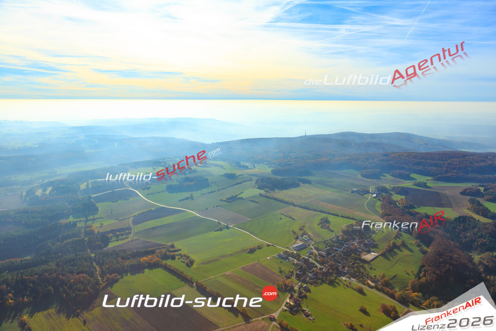 Die Luftaufnahme Herzogenreuth - Heiligenstadt-im-oberfranken wurde vom UL-Flugzeug (keine Drohne) aus fotografiert.Hohe Druck- Auflösung-die Geschenkidee!