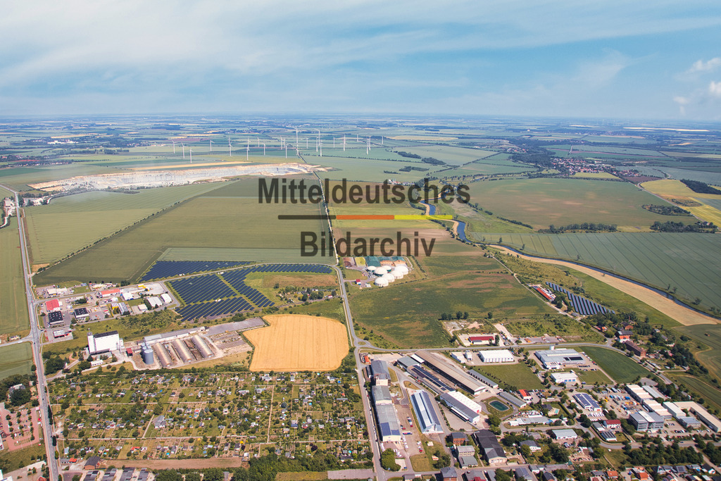 14_Staßfurt_IMG_Mansfeld_Harz_6366 | Die schönsten Luftbilder von Sachen-Anhalt & Mitteldeutschland als Bilddatenbank zur kommerziellen Nutzung. Nutzen Sie unsere Erfahrung seit 2005 in der Luftbildfotografie. - Realisiert mit Pictrs.com