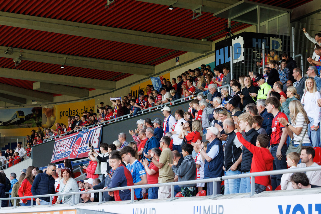 20260503-U19_FCH-LEV_170 | 1.FC Heidenheim 1846 vs. Bayer 04 Leverkusen, Fußball, U19, A-Junioren, NWL, U19-DFB-Nachwuchsliga, 2025/2026, Achtelfinale, 03.05.2026 in Heidenheim, Voith Arena(Foto: Michael Bulling) - Realisiert mit Pictrs.com