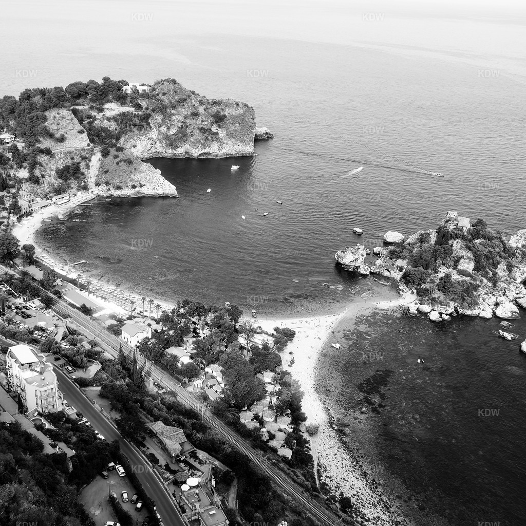 Taormina Strand | Strand von oben - Isola Bella - Realisiert mit Pictrs.com