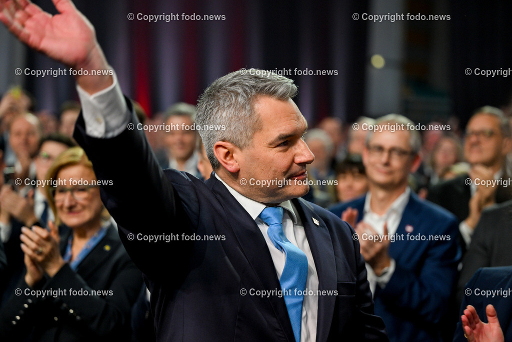 Der Oesterreichplan_ OeVP_ Wels_ 26.01.2024-120 | 26.01.2024, Wels, AUT, ÖVP, Der Österreichplan, im Bild BK Karl Nehammer (VP, Bundeskanzler)
