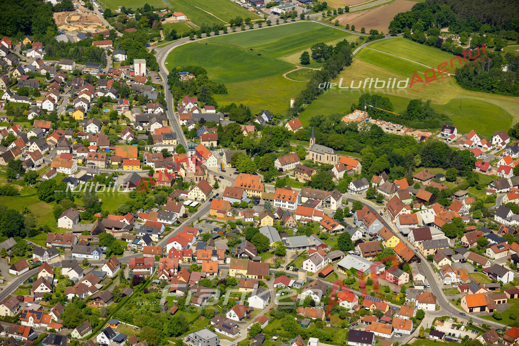 Das Luftbild zeigt  Pyrbaum - Die Luftaufnahme wurde 2023 vom UL-Flugzeug aus erstellt ( keine Drohne ) - Hochauflösende Luftaufnahme - Für grossformatige Ausdrucke geeignet. Die Geschenkidee !Mit Lizenz und Bildrechte bestellbar