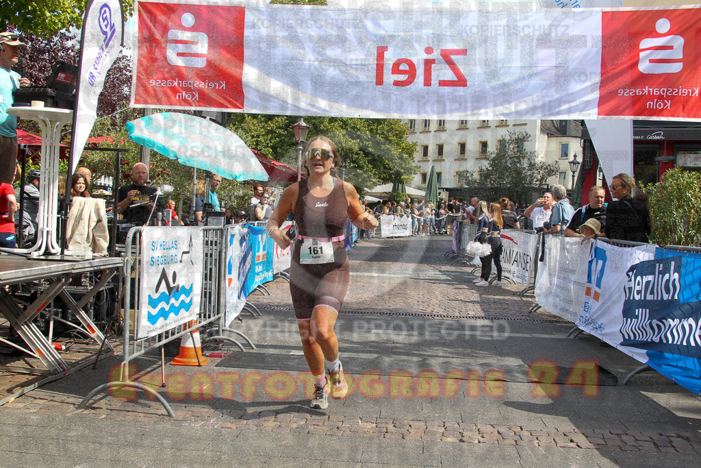 250824_1254_EV4_9655 | Sportfotografie im Rhein-Sieg Kreis, Köln, Bonn, NRW, Rheinland Pfalz, Hessen, etc. Unser Tätigkeitsfeld umfasst den Laufsport vom Volkslauf über den Marathon, Duathlon, Triathon bis zum Ultralauf wie Kölnpfad Ultra oder Schindertrail.