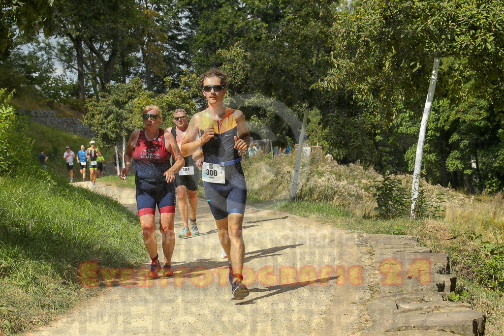 250824_1339_EX1_3121 | Sportfotografie im Rhein-Sieg Kreis, Köln, Bonn, NRW, Rheinland Pfalz, Hessen, etc. Unser Tätigkeitsfeld umfasst den Laufsport vom Volkslauf über den Marathon, Duathlon, Triathon bis zum Ultralauf wie Kölnpfad Ultra oder Schindertrail.