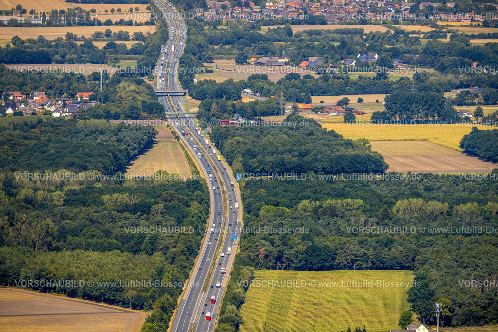 Hamm220809281HerringenPelkum | Luftbild, Autobahn A1 mit Anschlussstelle Hamm / Berkamen, Pelkum, Hamm, Ruhrgebiet, Nordrhein-Westfalen, Deutschland